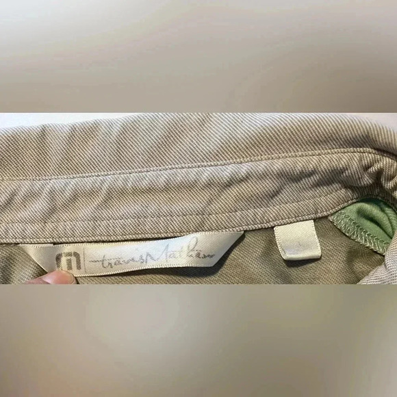 Travis Mathew Polo Shirt Mens L Gray Green White Golf Adult Logo Casual - Picture 5 of 5